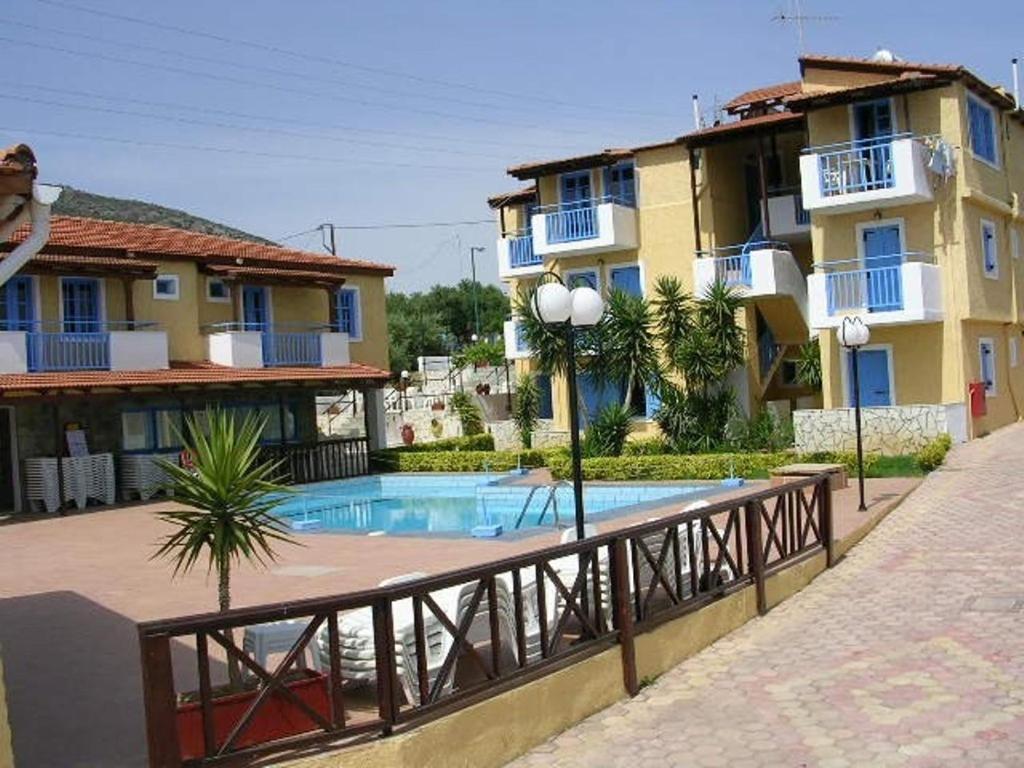 Mareva Hotel Apartments Hersonissos  Dış mekan fotoğraf