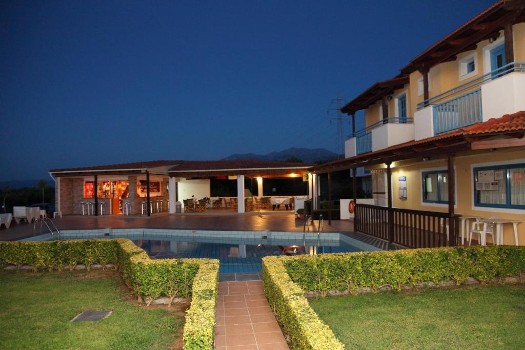 Mareva Hotel Apartments Hersonissos  Dış mekan fotoğraf