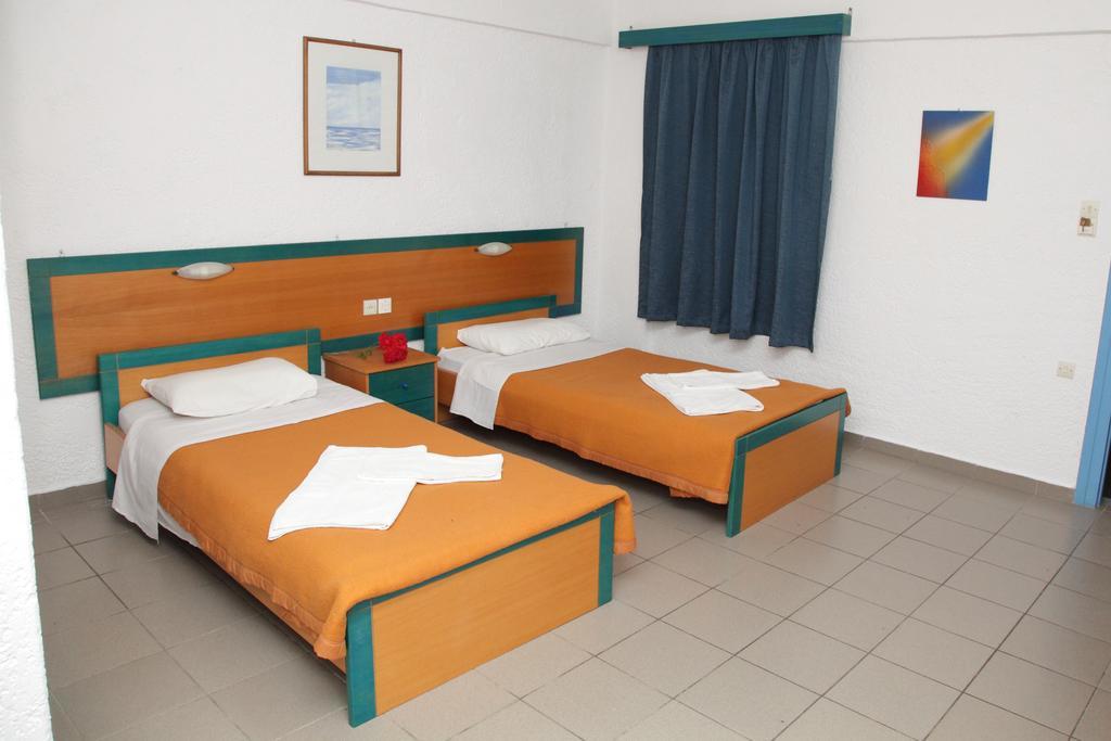 Mareva Hotel Apartments Hersonissos  Oda fotoğraf