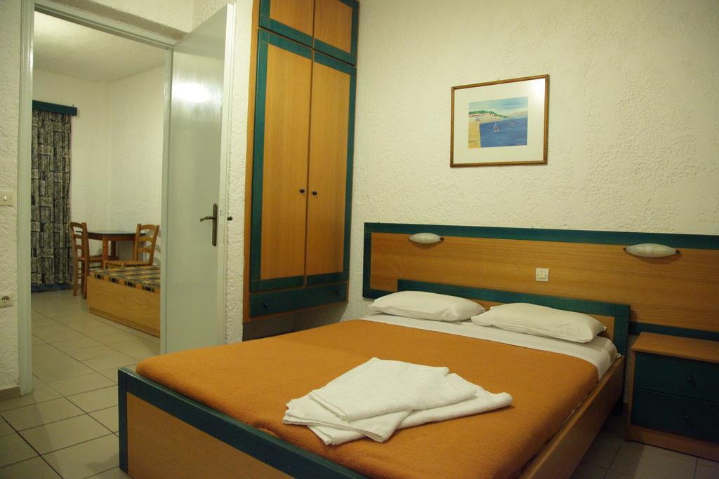 Mareva Hotel Apartments Hersonissos  Oda fotoğraf