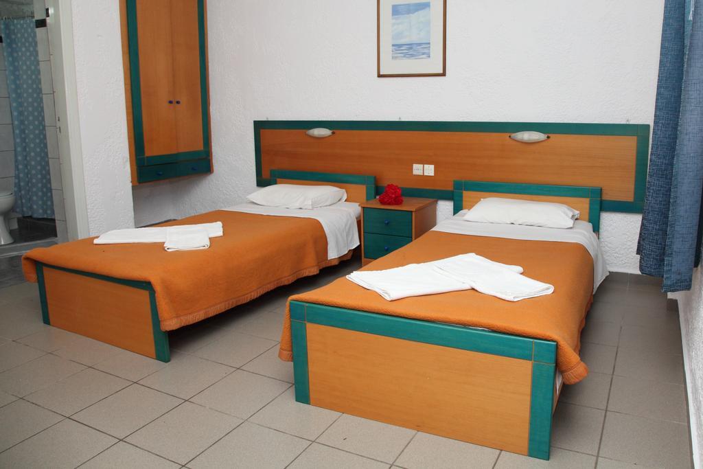 Mareva Hotel Apartments Hersonissos  Oda fotoğraf