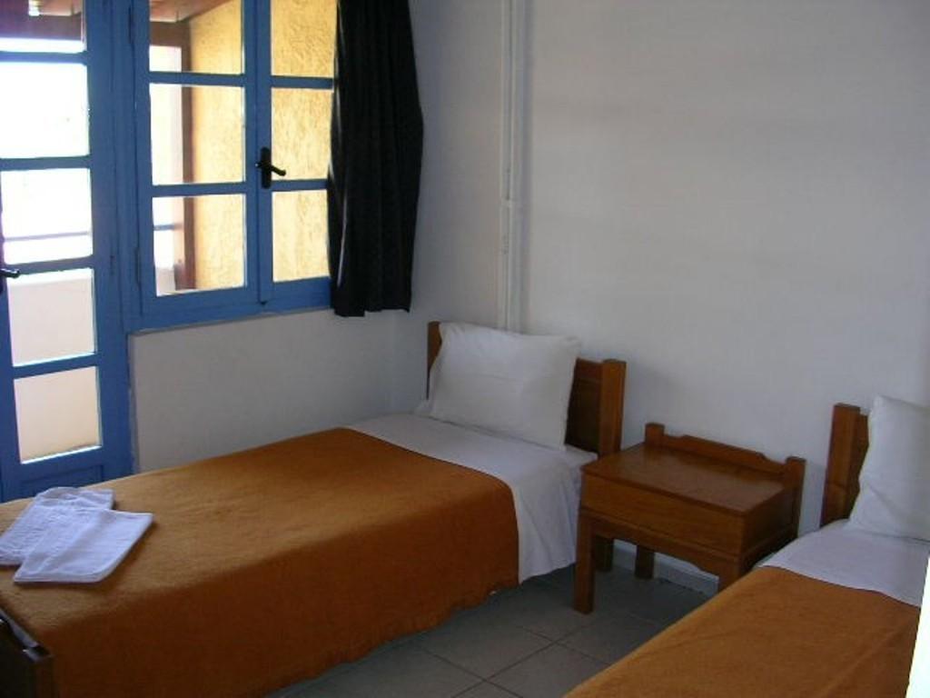 Mareva Hotel Apartments Hersonissos  Oda fotoğraf